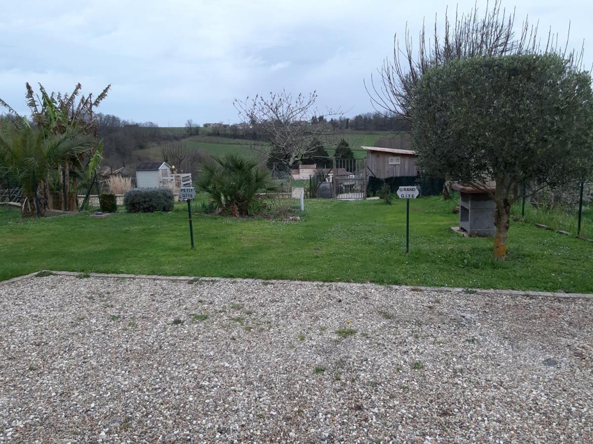 Gite Les Deux Meules Sainte-Colombe  ภายนอก รูปภาพ