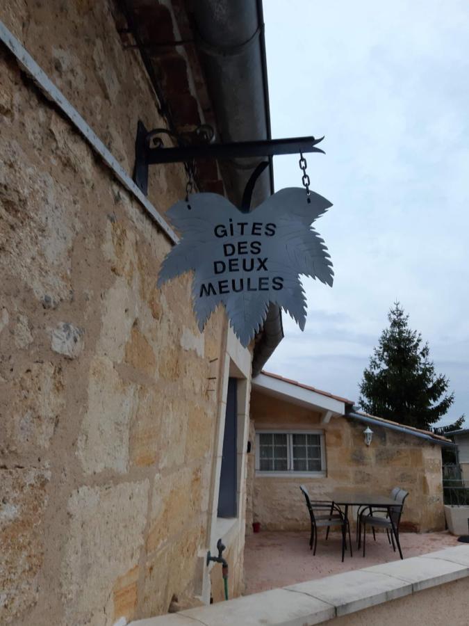Gite Les Deux Meules Sainte-Colombe  ภายนอก รูปภาพ